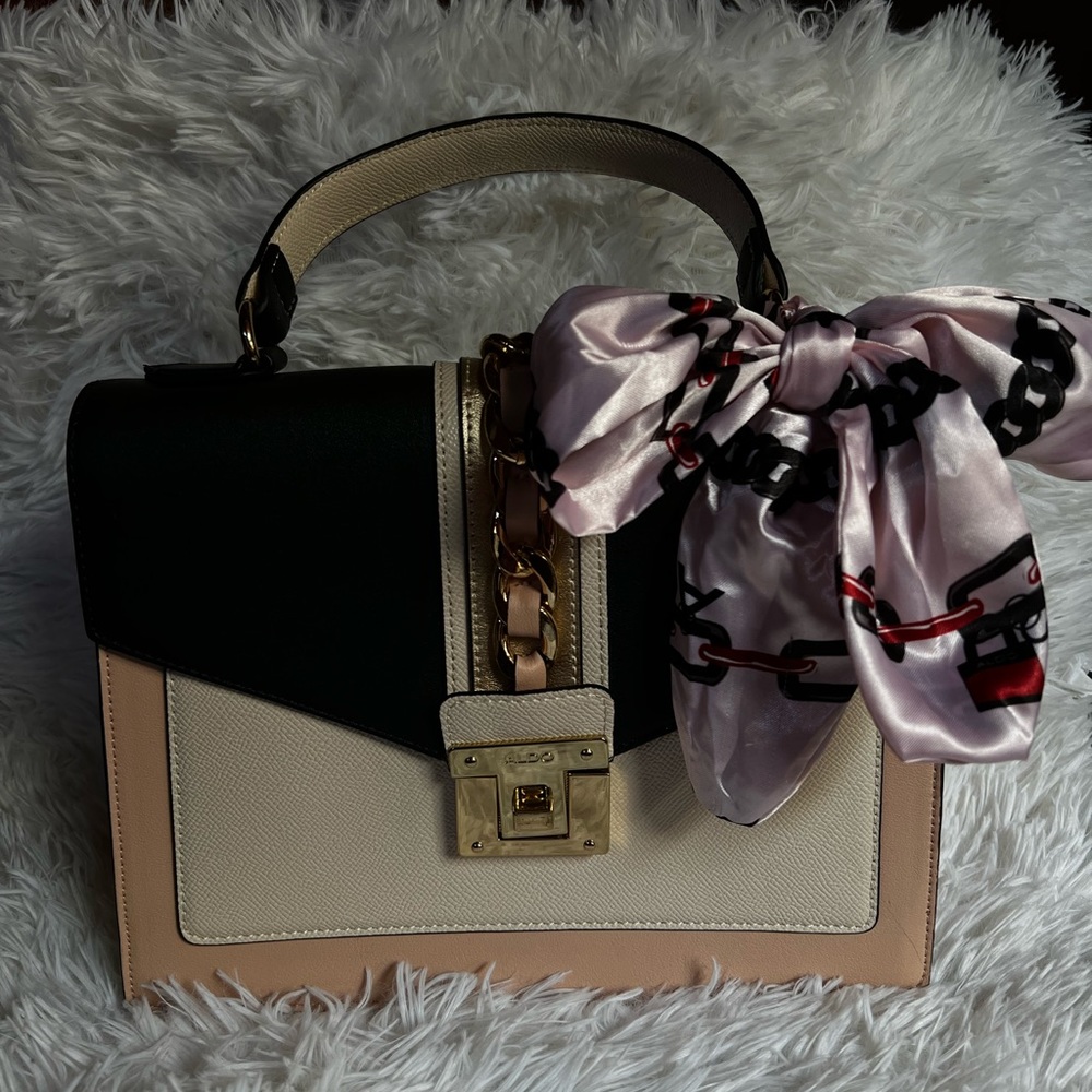 Aldo Purse